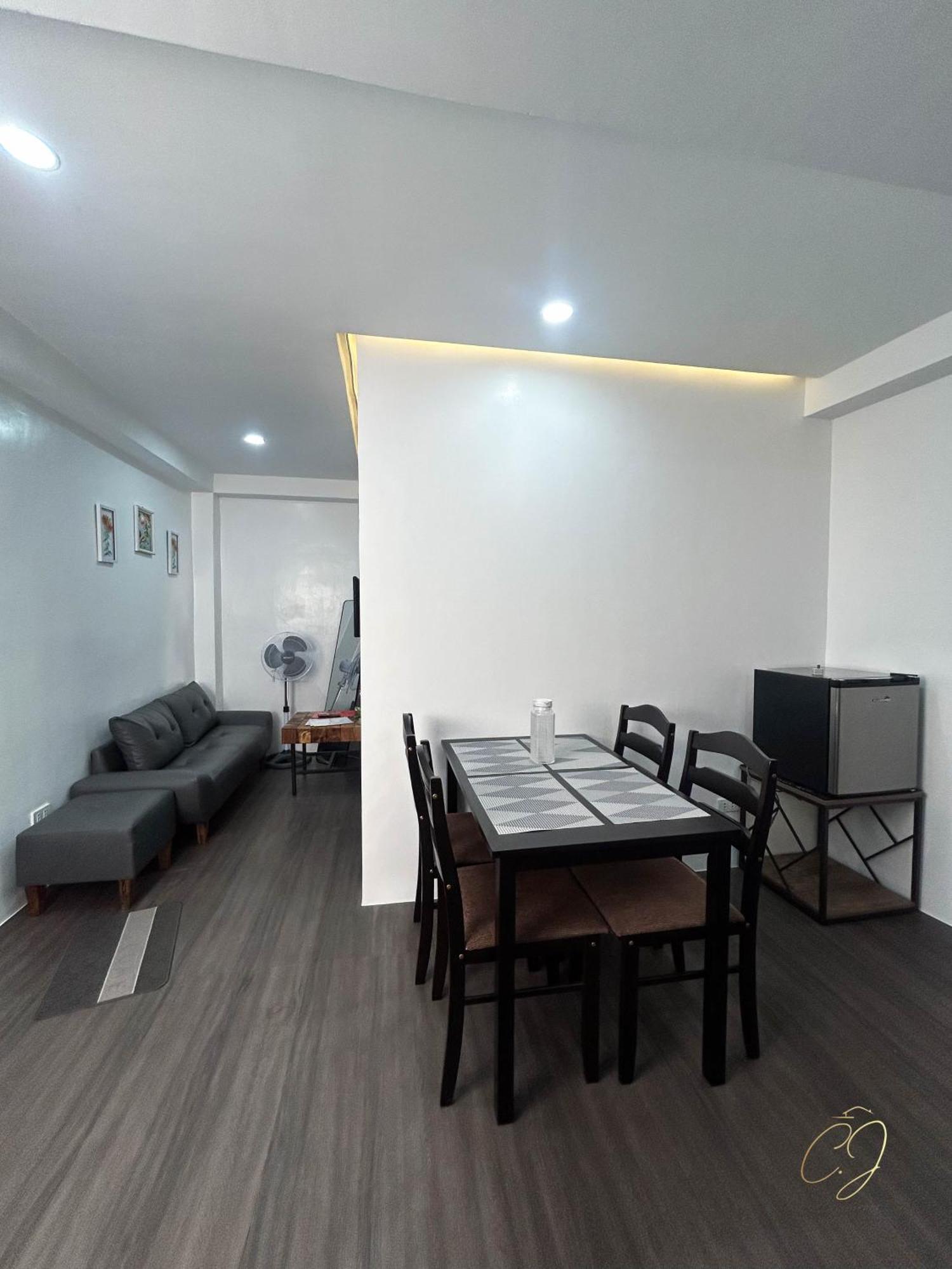 Cj Apartments Olongapo Exterior photo